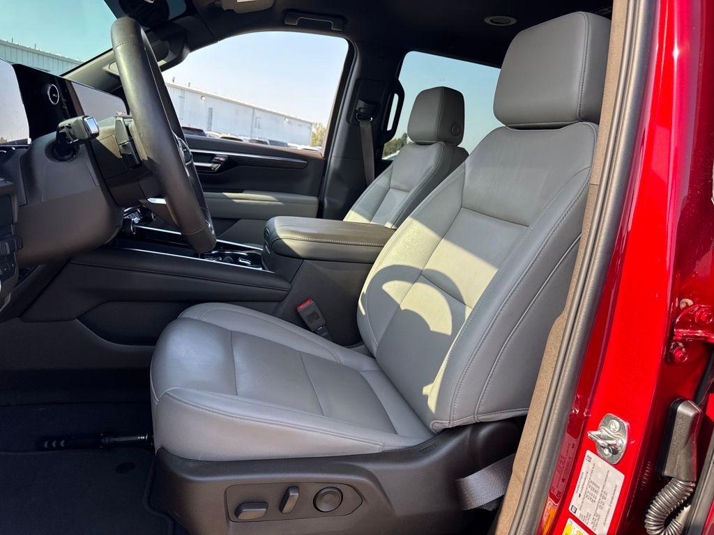 used 2025 Chevrolet Tahoe car, priced at $72,997
