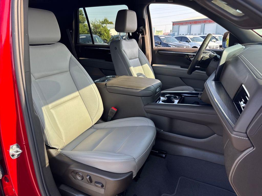 used 2025 Chevrolet Tahoe car, priced at $72,997