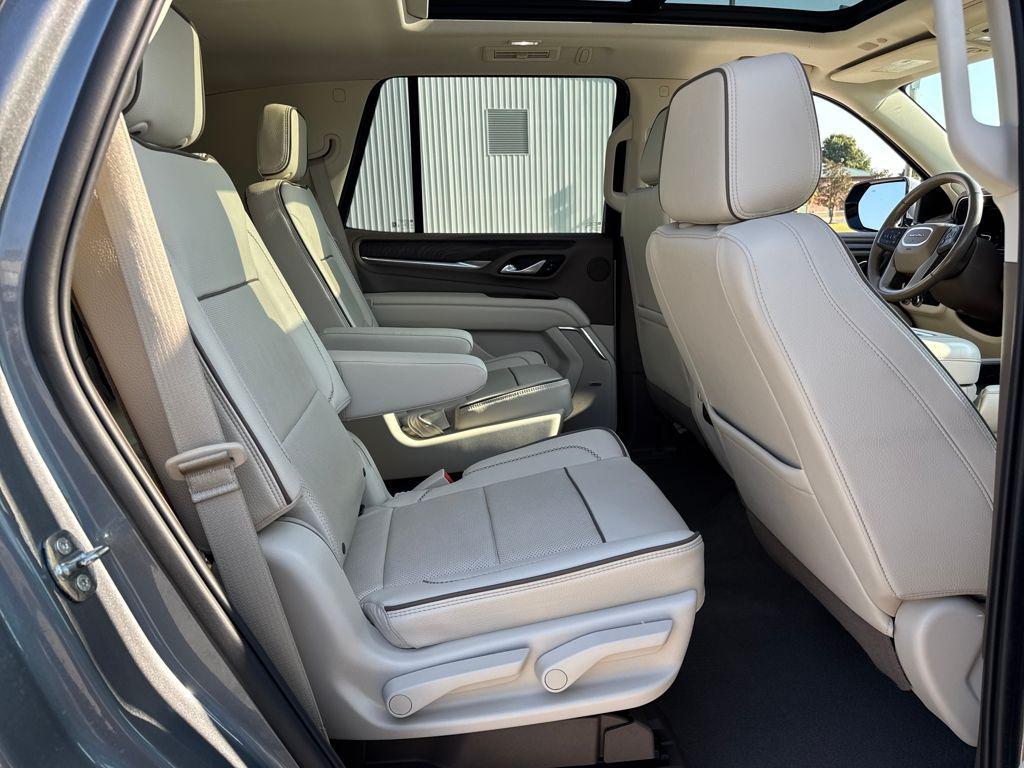 used 2022 GMC Yukon car, priced at $56,497