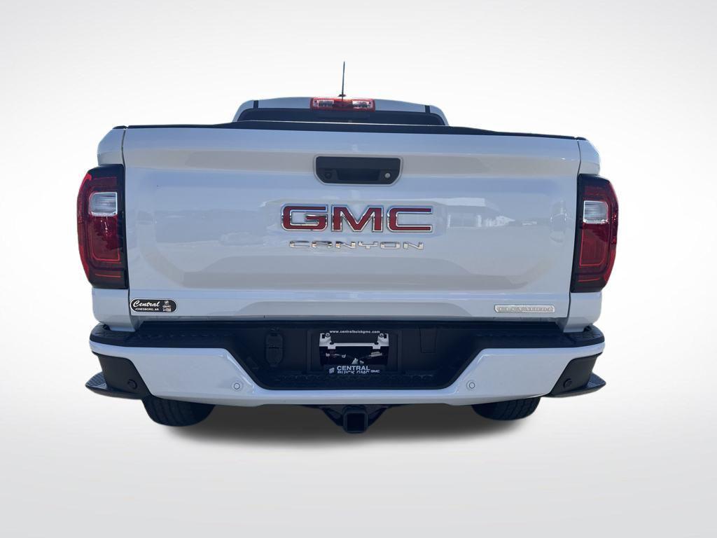 new 2025 GMC Canyon car, priced at $41,266