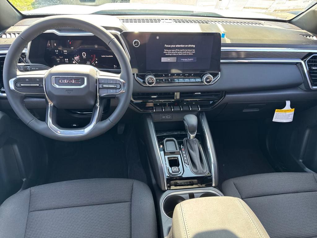new 2025 GMC Canyon car, priced at $41,266