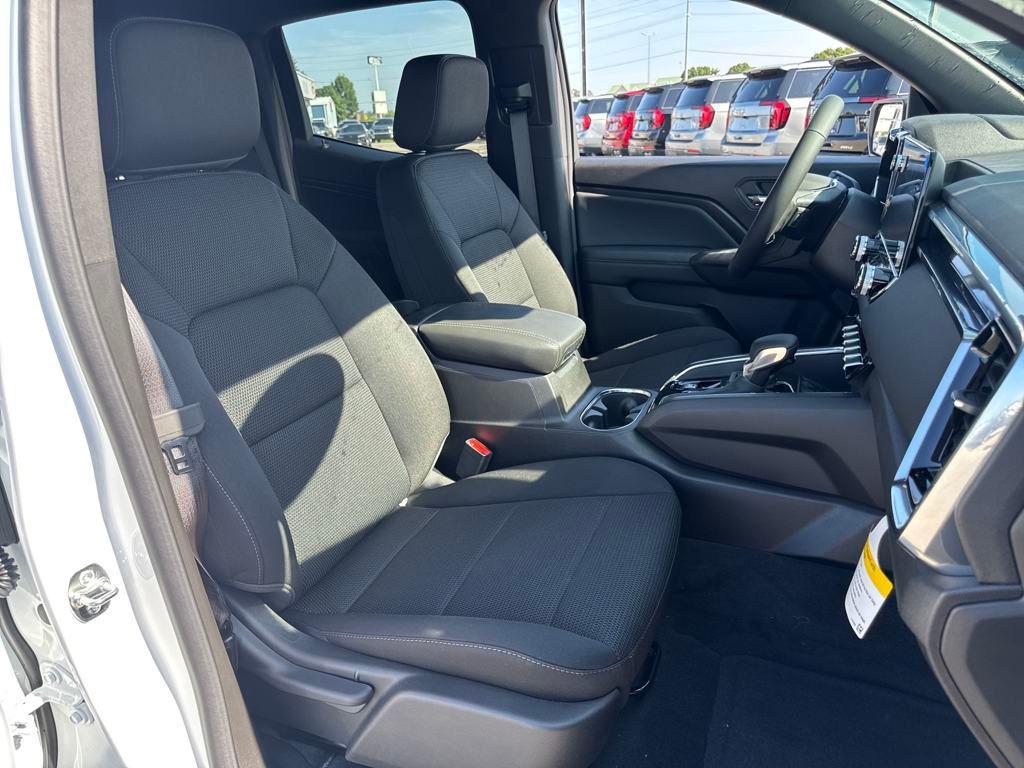 new 2025 GMC Canyon car, priced at $41,266