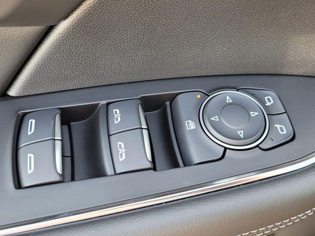 new 2025 Buick Envision car, priced at $44,062