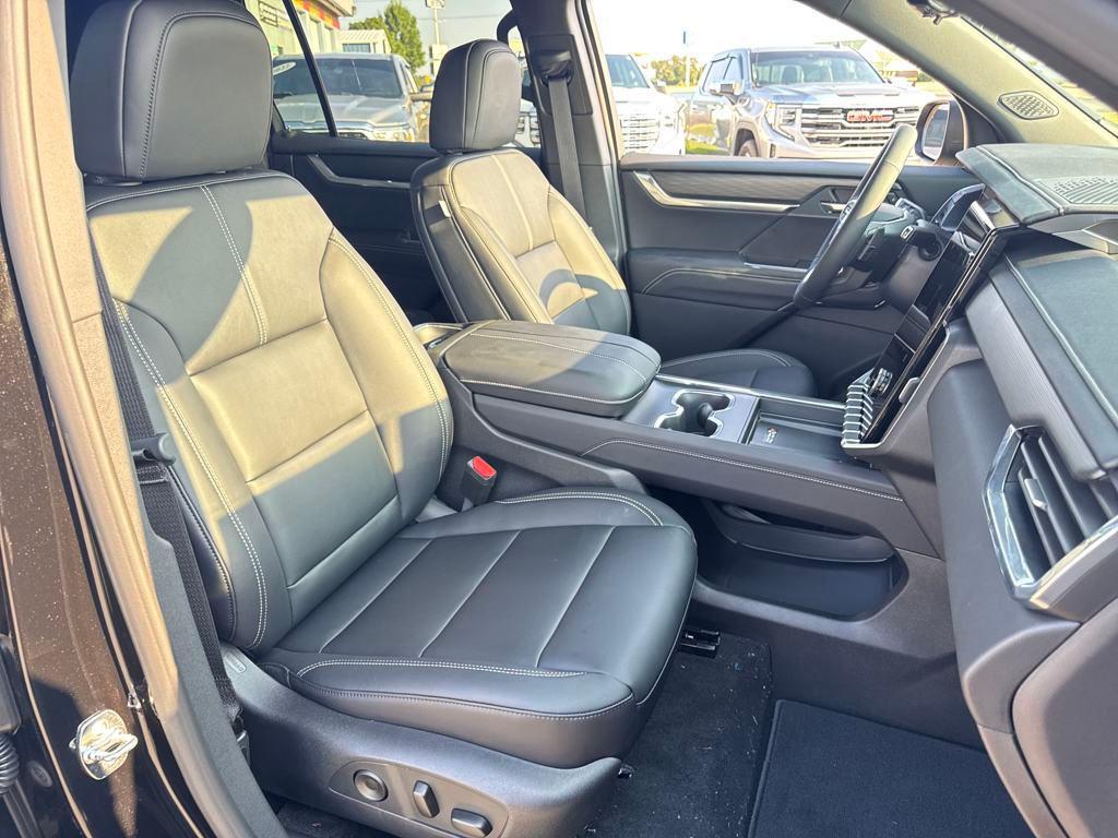 new 2026 GMC Acadia car, priced at $52,660