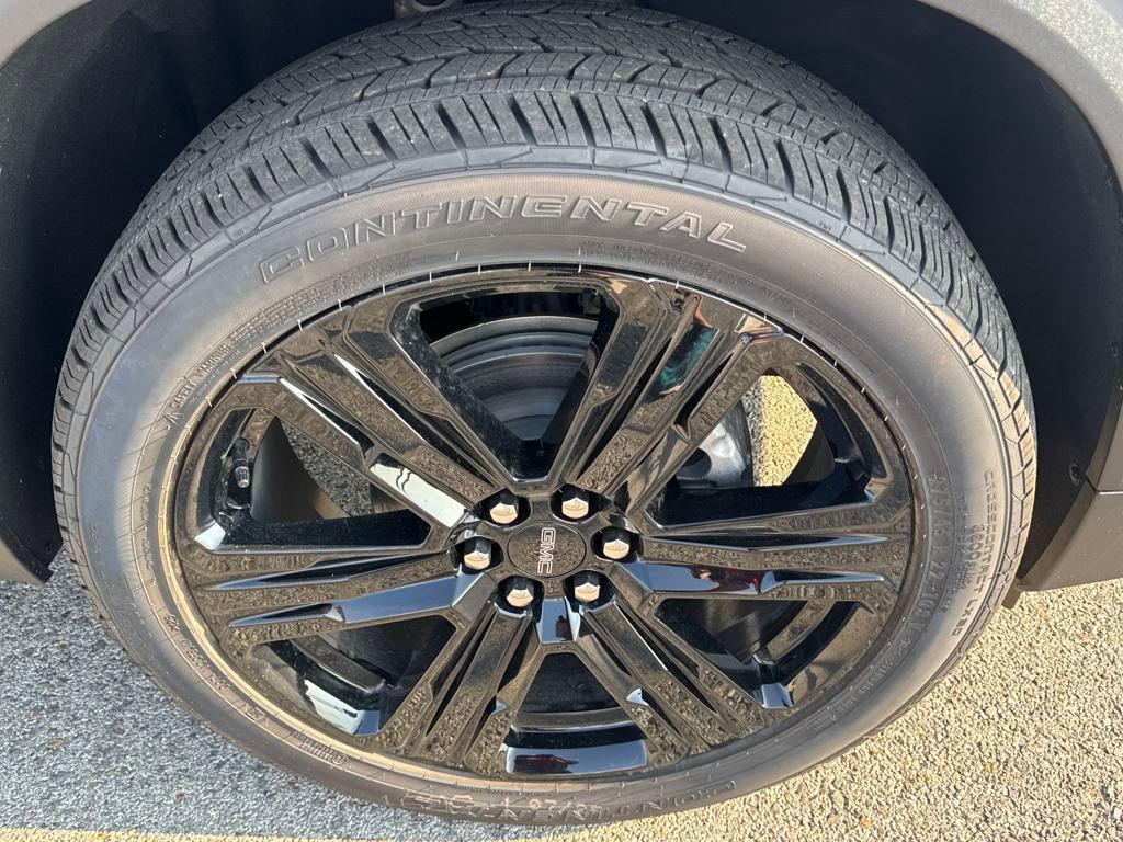 new 2026 GMC Acadia car, priced at $52,660