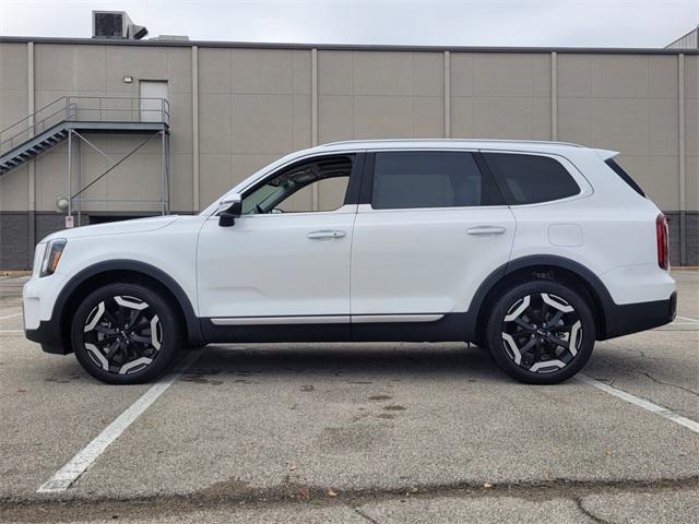 used 2023 Kia Telluride car
