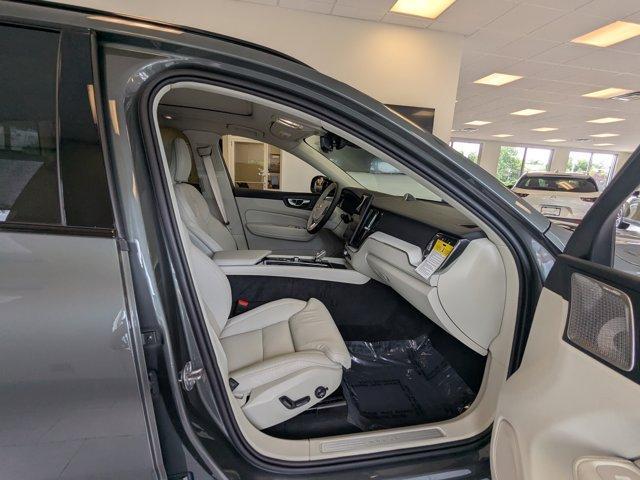 new 2026 Volvo XC60 car