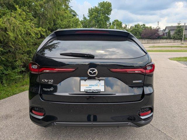 new 2025 Mazda CX-70 PHEV car