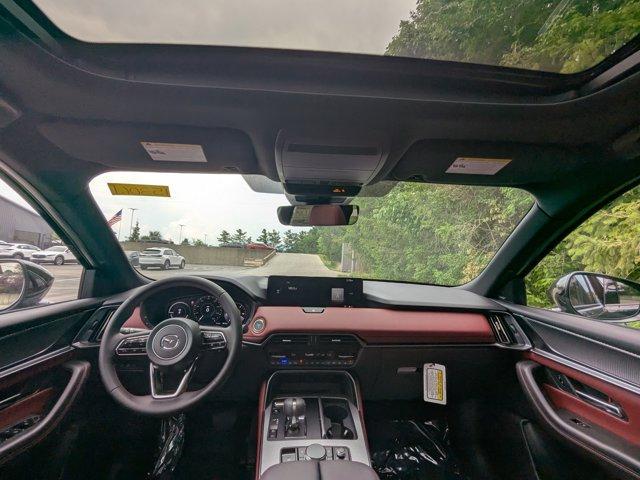 new 2025 Mazda CX-70 PHEV car