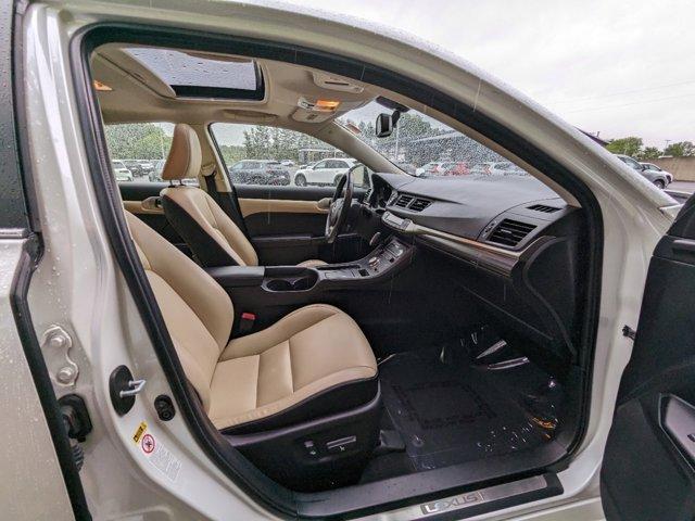 used 2015 Lexus CT 200h car, priced at $16,950