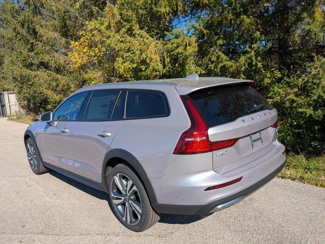 new 2026 Volvo V60 Cross Country car