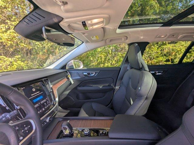 new 2026 Volvo V60 Cross Country car