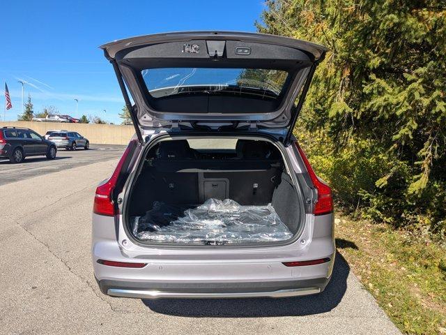 new 2026 Volvo V60 Cross Country car