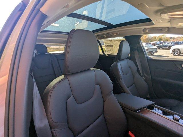 new 2026 Volvo V60 Cross Country car