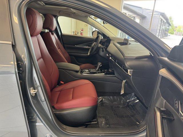 new 2025 Mazda CX-30 car