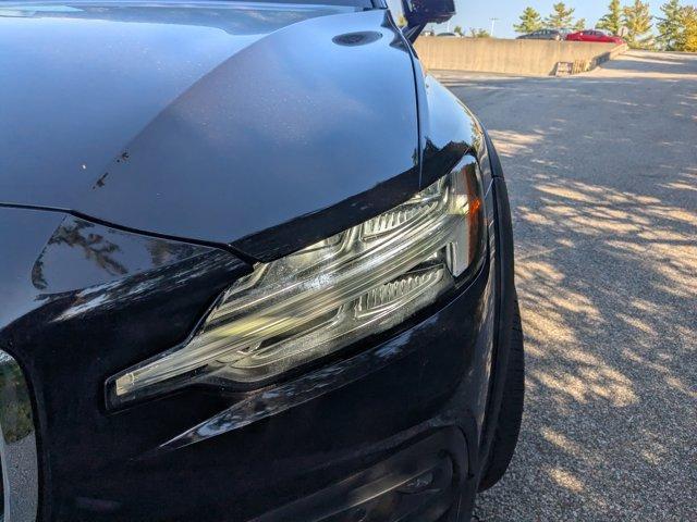 used 2020 Volvo V60 Cross Country car, priced at $26,499