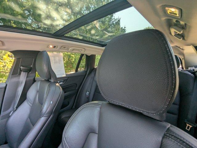 used 2020 Volvo V60 Cross Country car, priced at $26,499