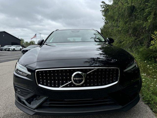 new 2025 Volvo V60 Cross Country car, priced at $54,025