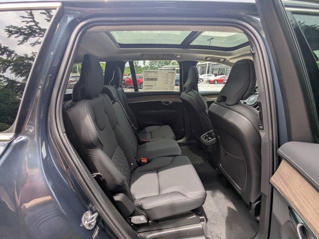 new 2025 Volvo XC90 car