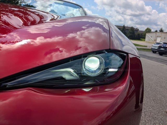 new 2025 Mazda MX-5 Miata car