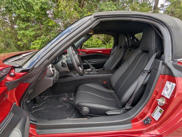 new 2025 Mazda MX-5 Miata car