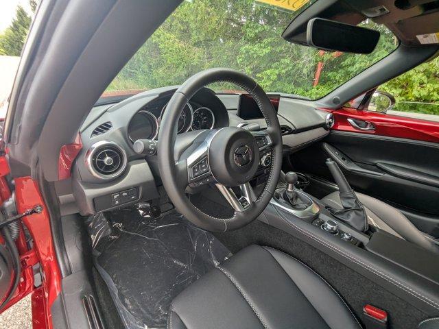new 2025 Mazda MX-5 Miata car