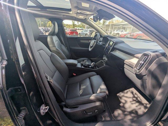 used 2025 Volvo XC40 car, priced at $33,990