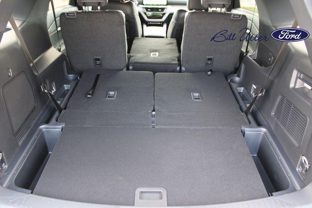 new 2025 Ford Explorer car, priced at $45,035