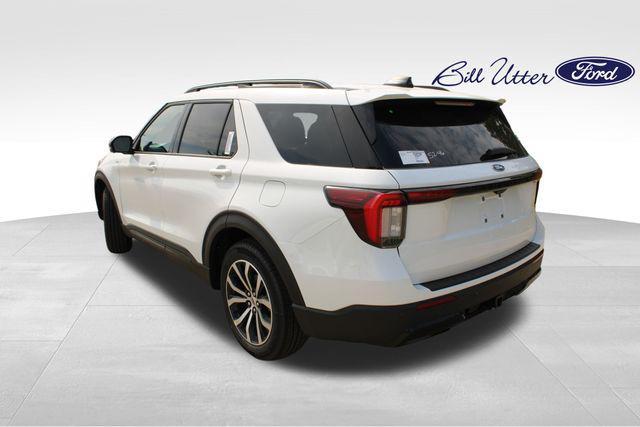 new 2025 Ford Explorer car, priced at $45,035