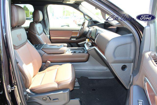 new 2025 Ford Expedition car, priced at $85,650