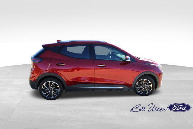 used 2022 Chevrolet Bolt EUV car, priced at $24,000