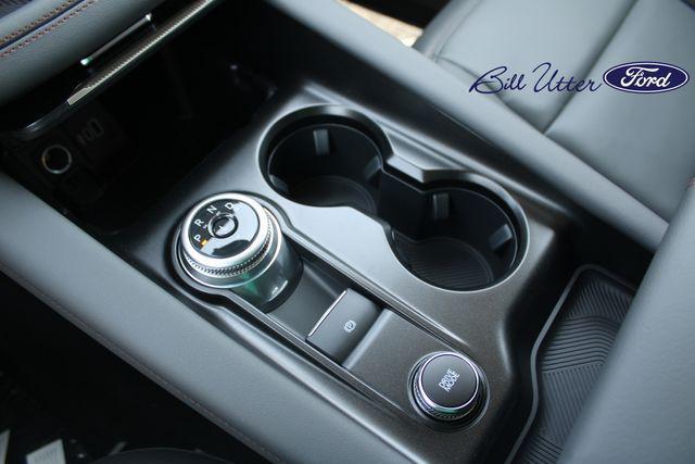 new 2025 Ford Explorer car, priced at $43,672