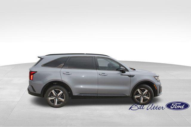 used 2022 Kia Sorento car, priced at $25,000