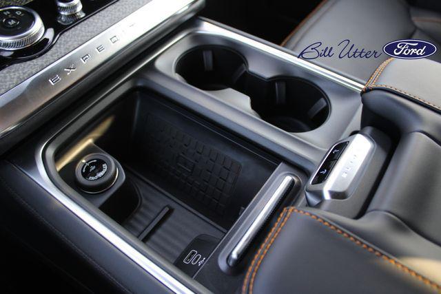 new 2025 Ford Expedition car, priced at $83,545