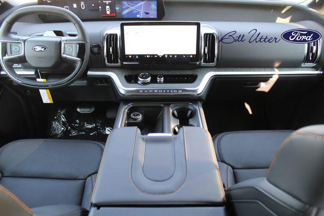 new 2025 Ford Expedition car, priced at $83,545