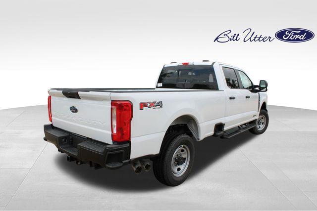 new 2025 Ford F-350 car, priced at $64,630