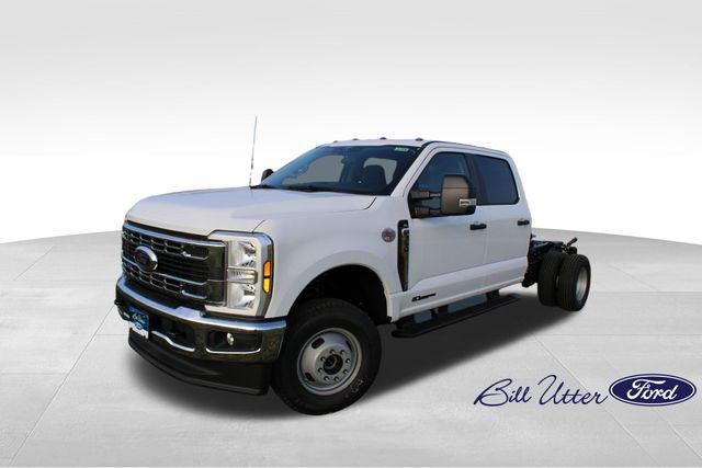 new 2024 Ford F-350 car, priced at $63,939