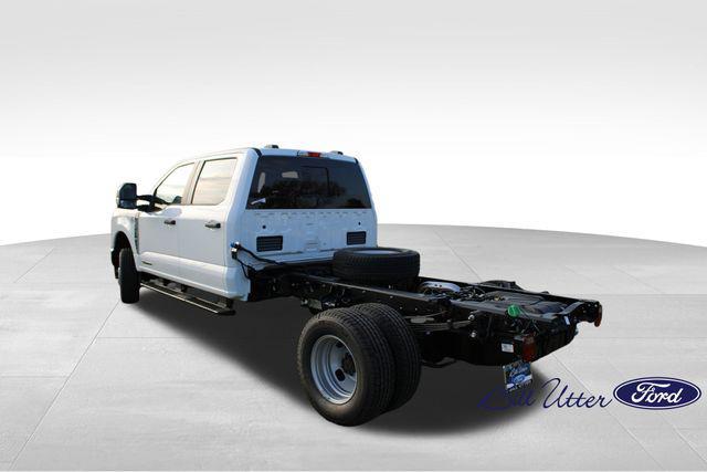 new 2024 Ford F-350 car, priced at $63,939