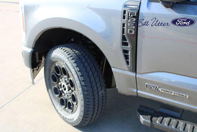 new 2025 Ford F-250 car, priced at $81,892