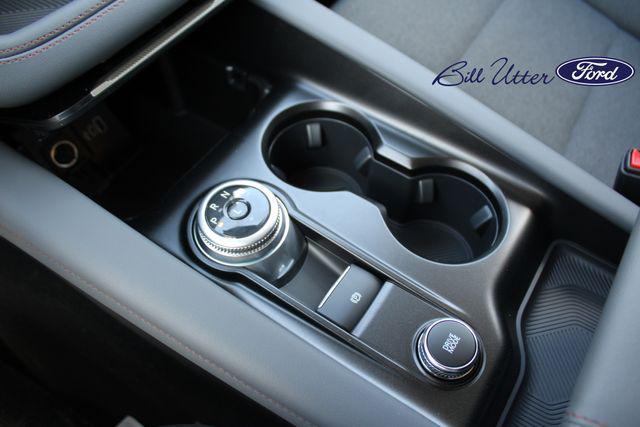 new 2025 Ford Explorer car, priced at $40,364