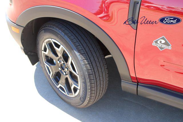 new 2025 Ford Bronco Sport car, priced at $36,452