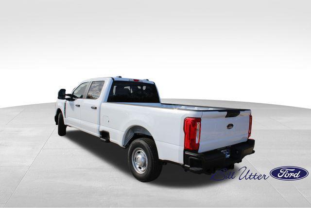 new 2024 Ford F-250 car, priced at $45,141