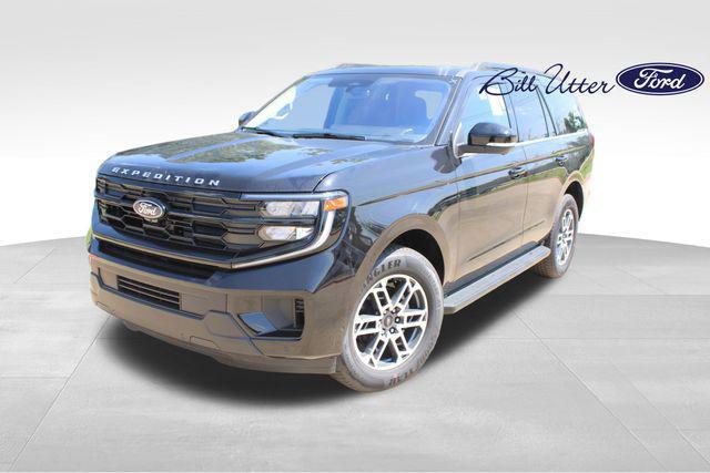 new 2025 Ford Expedition car, priced at $68,210