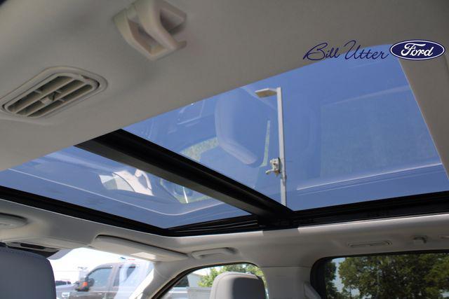 new 2025 Ford Expedition car, priced at $77,940