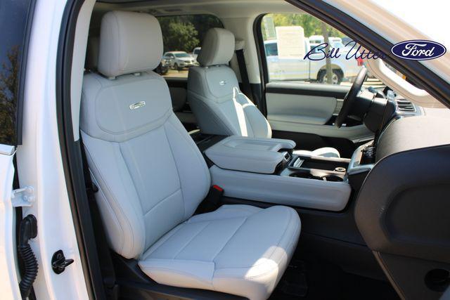 new 2025 Ford Expedition car, priced at $77,940