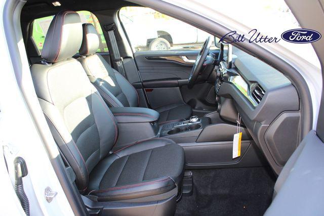 new 2025 Ford Escape car, priced at $27,073