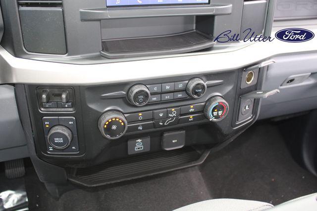 new 2024 Ford F-250 car, priced at $52,929
