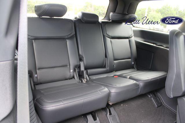 new 2025 Ford Expedition car, priced at $81,510