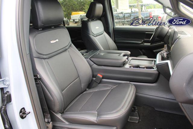 new 2025 Ford Expedition car, priced at $81,510