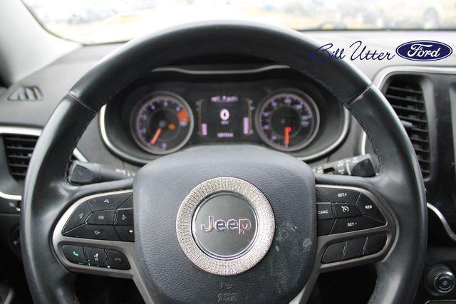 used 2020 Jeep Cherokee car, priced at $13,568